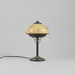 586133 Bordslampa